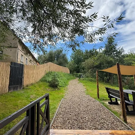 Wiedzmowa بيت للعطل ليشنا